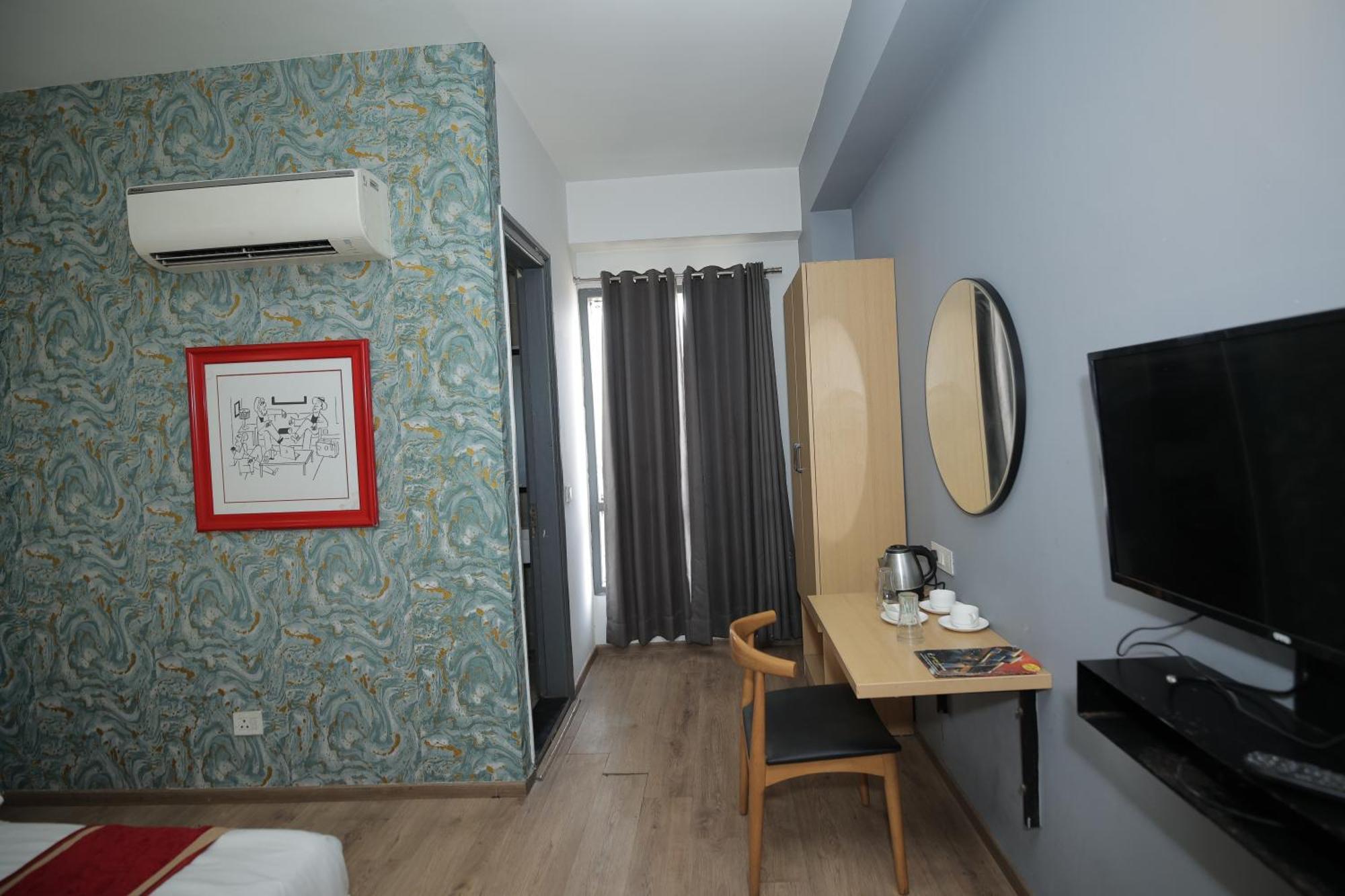 Hotel The Anvi Residency Sector 122 Noida Esterno foto